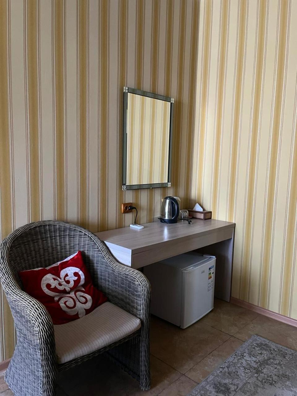 Hotel & Fitness Center Mandarin Aktau  Luaran gambar