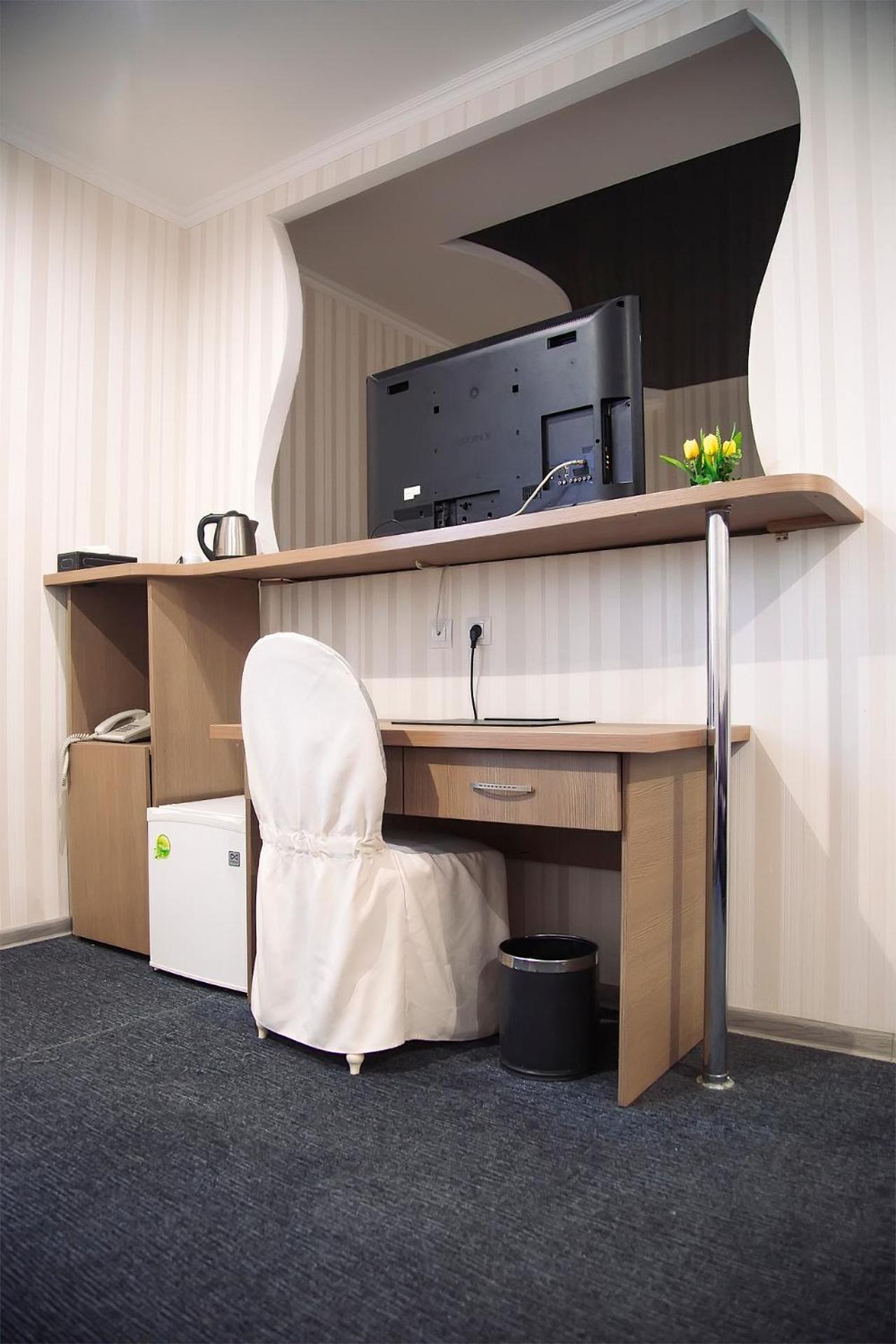 Hotel & Fitness Center Mandarin Aktau  Luaran gambar