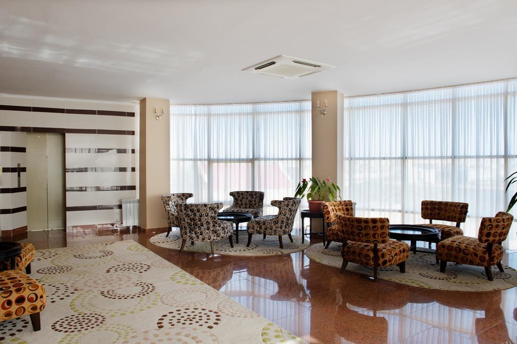 Hotel & Fitness Center Mandarin Aktau  Luaran gambar